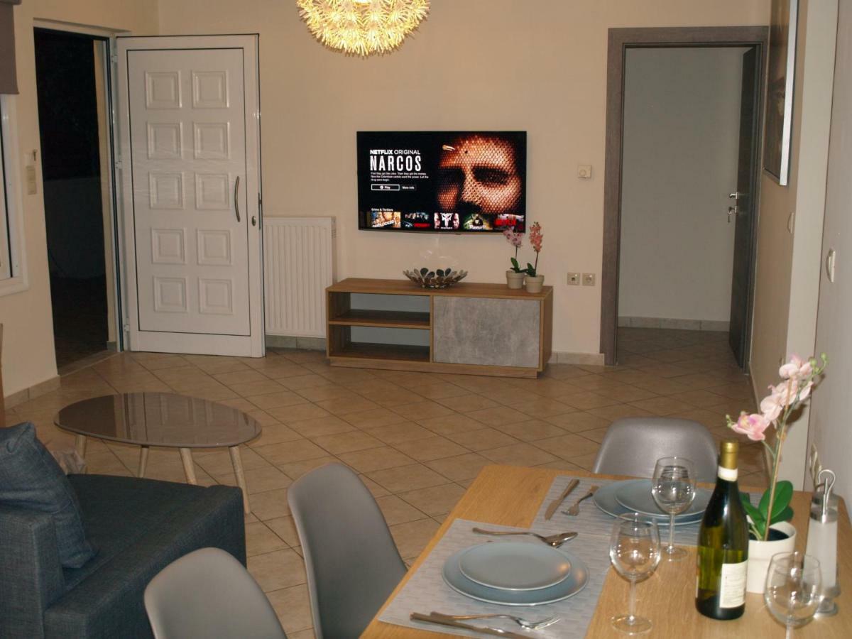 Urban Sea Apts Chania  Bagian luar foto