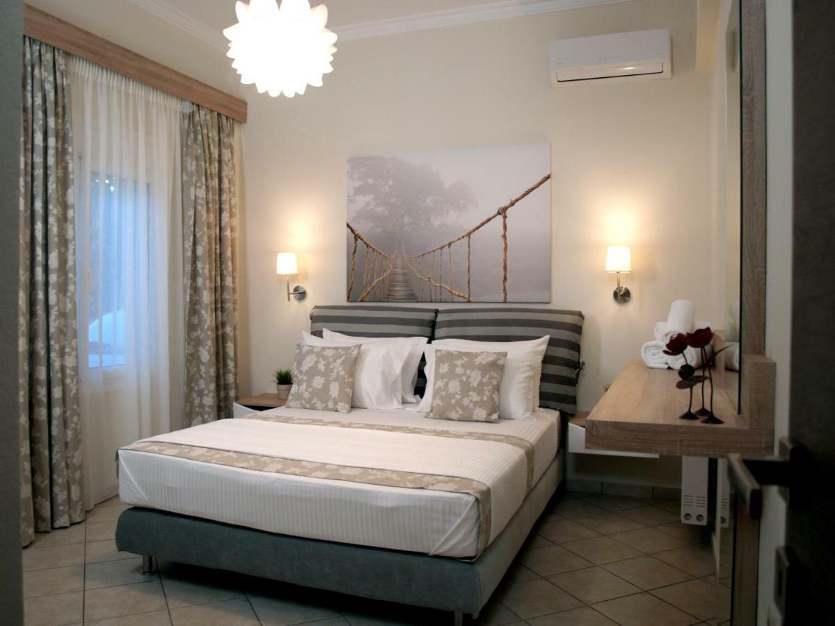 Urban Sea Apts Chania  Bagian luar foto