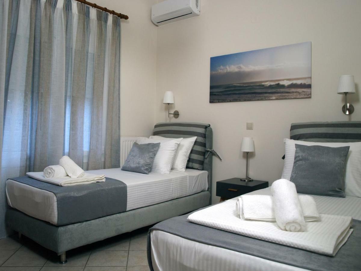 Urban Sea Apts Chania  Bagian luar foto